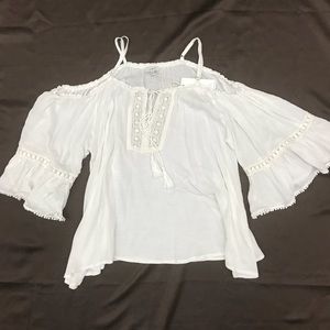 LUMIE Cold Shoulder Boho Top